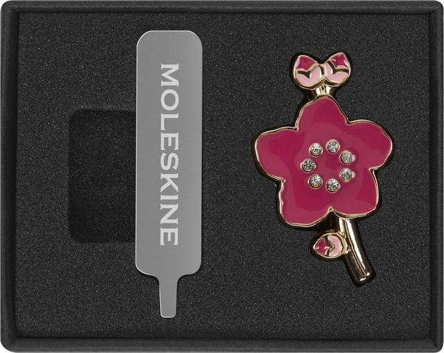 Moleskine Sakura Collection 2026 Crystal Pin